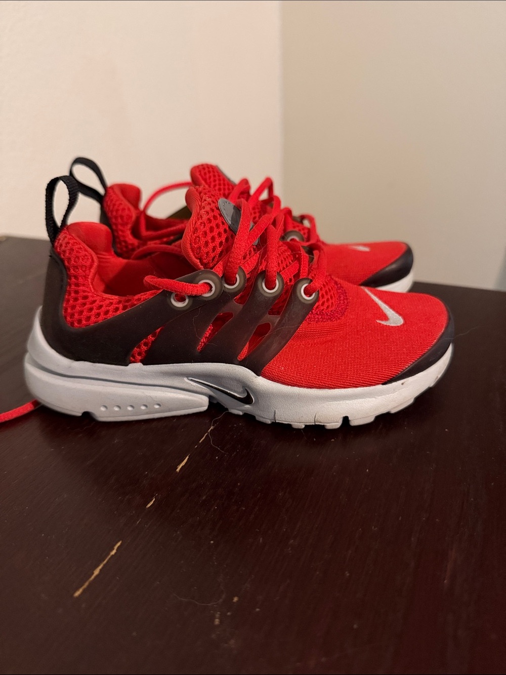 Nike Kids Red and Black Lightweight Sneakers